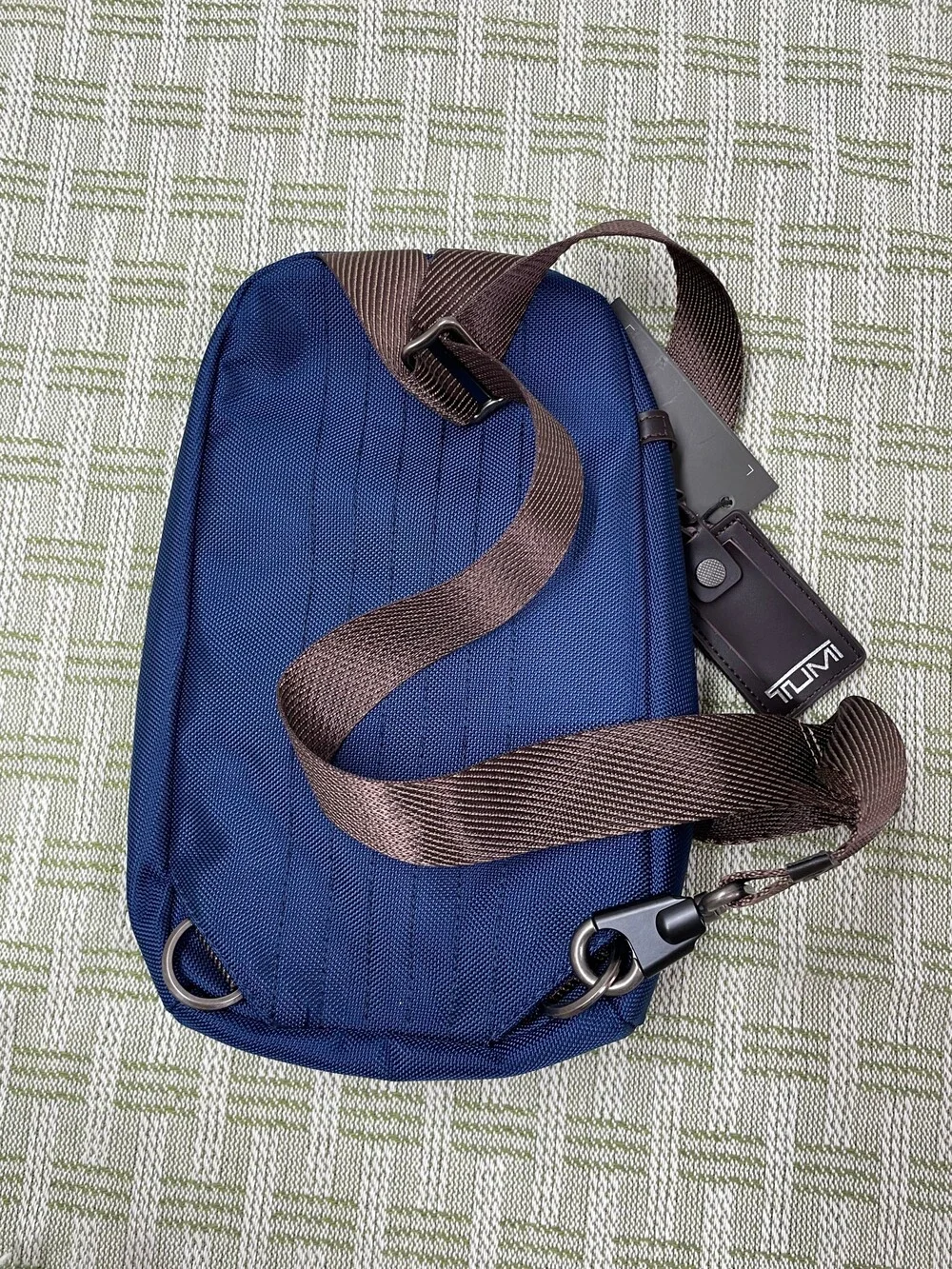 Tumi Alpha Bravo Compact Shoulder Bag - Navy